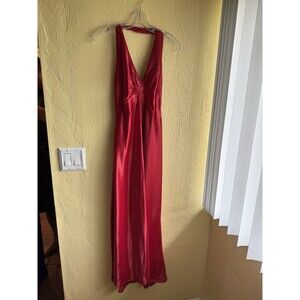 Dave and Johnny by Laura Ryner Maxi Formal Evening Gown Sz 7/8 Red Halter Dres